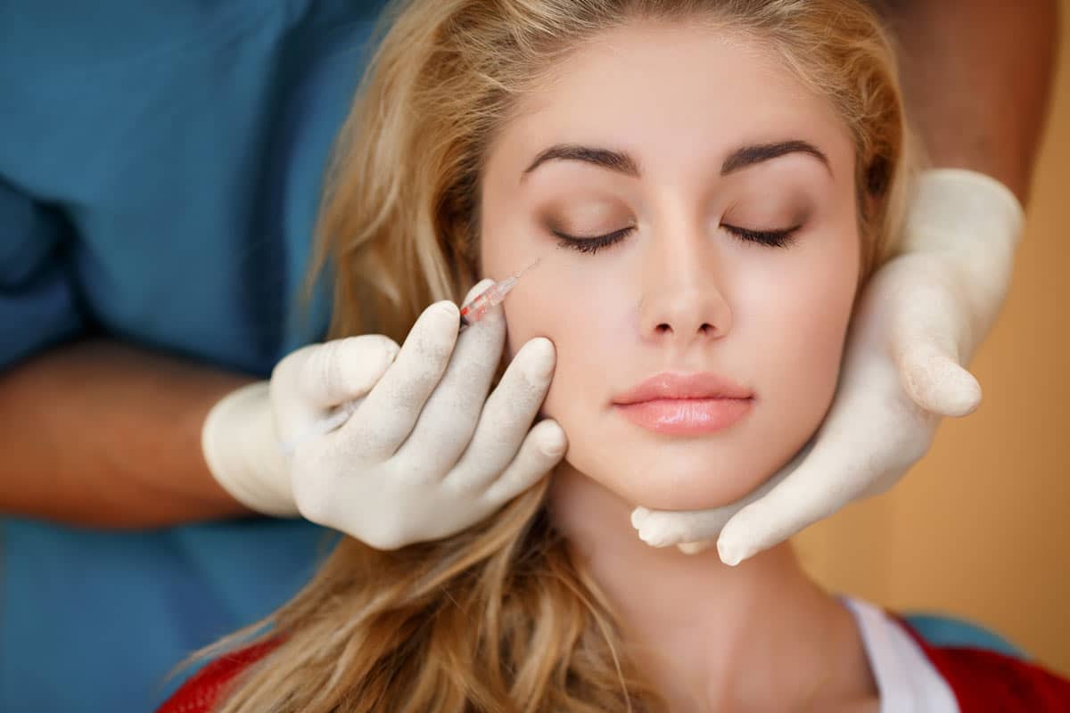 آیا بوتاکس یک درمان موثر برای چین و چروک زیر چشم است؟ | تزریق ژل لب | تزریق ژل | تزریق چربی | تزریق بوتاکس